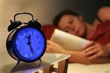 夜晚睡眠多梦易醒是什么原因